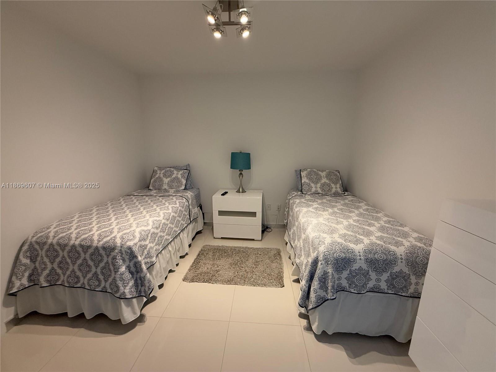 Photo of 400 Sunny Isles Blvd  #1021, Sunny Isles Beach, Florida, 33160 - 