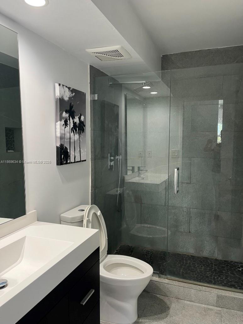 623-E 1 / 1 865 sq. ft. $ 2025-09-29 0 Photo