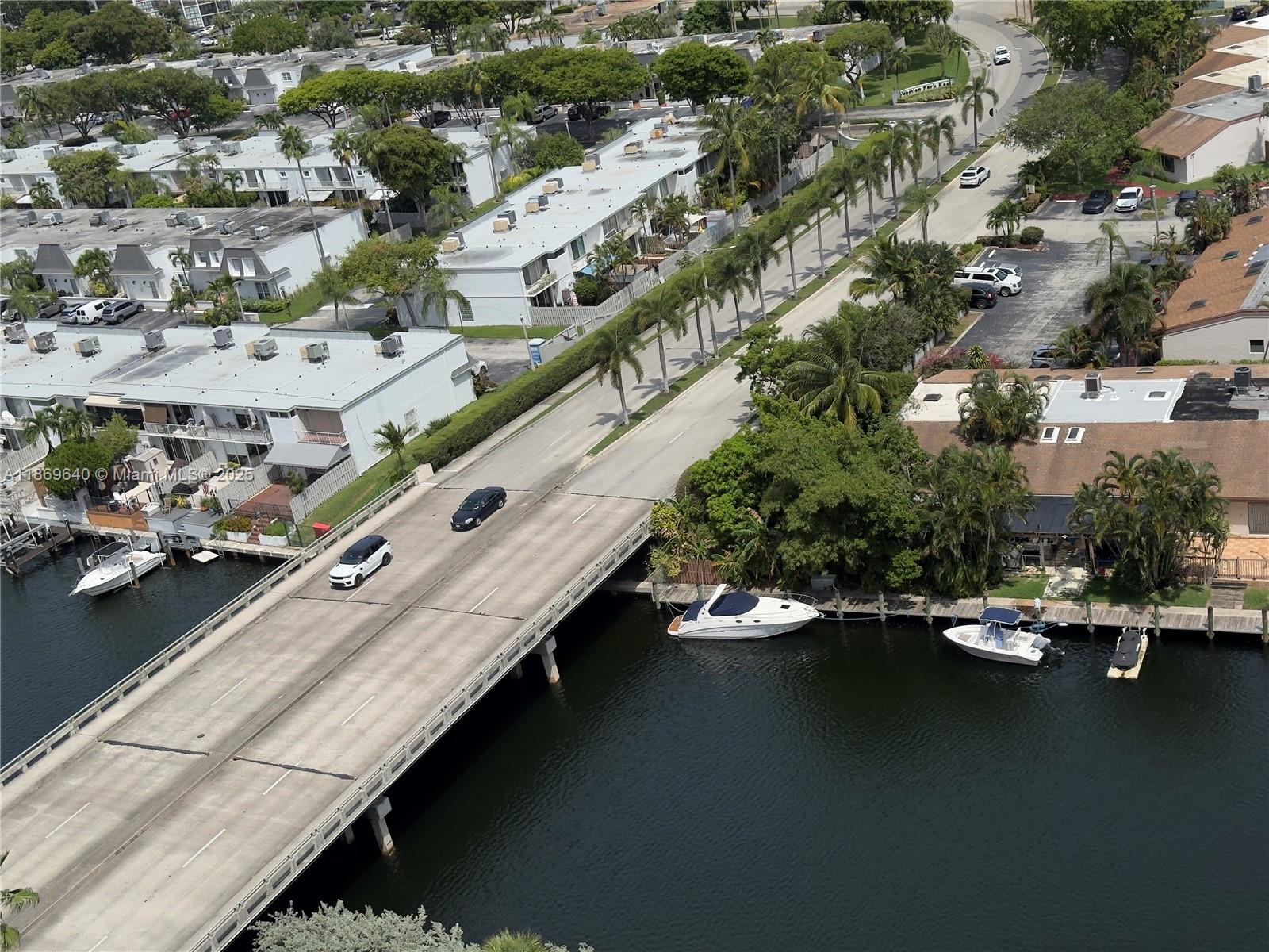 Photo of 2500 Parkview Dr #1909, Hallandale Beach, Florida, 33009 - Balcony view