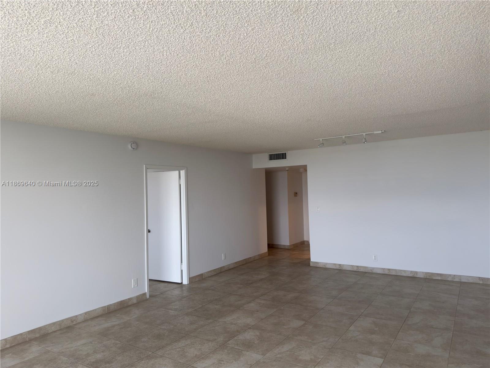 Photo of 2500 Parkview Dr #1909, Hallandale Beach, Florida, 33009 - Living room