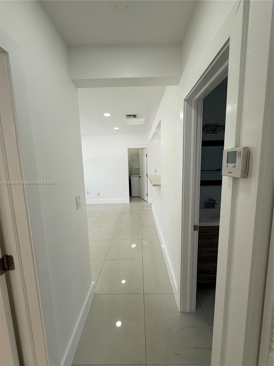 See details / 1505 sq. ft. $ 2025-08-31 0 Photo