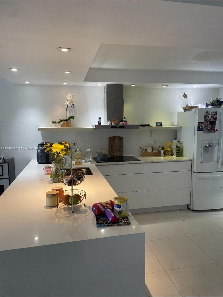 213-3 2 / 2 1315 sq. ft. $ 2025-08-31 0 Photo