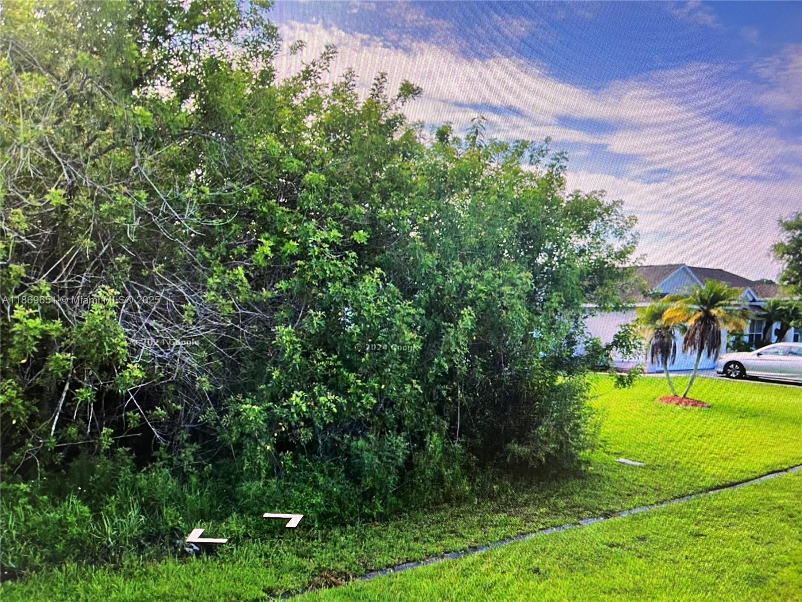See details / sq. ft. $ 2025-08-31 0 Photo