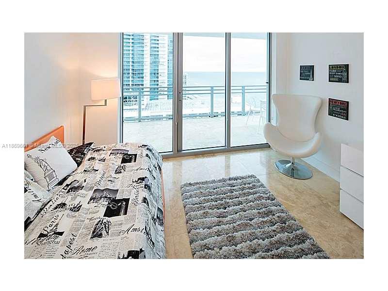Photo of 3535 OCEAN DR  #2002, Hollywood, Florida, 33019 - Exterior Front