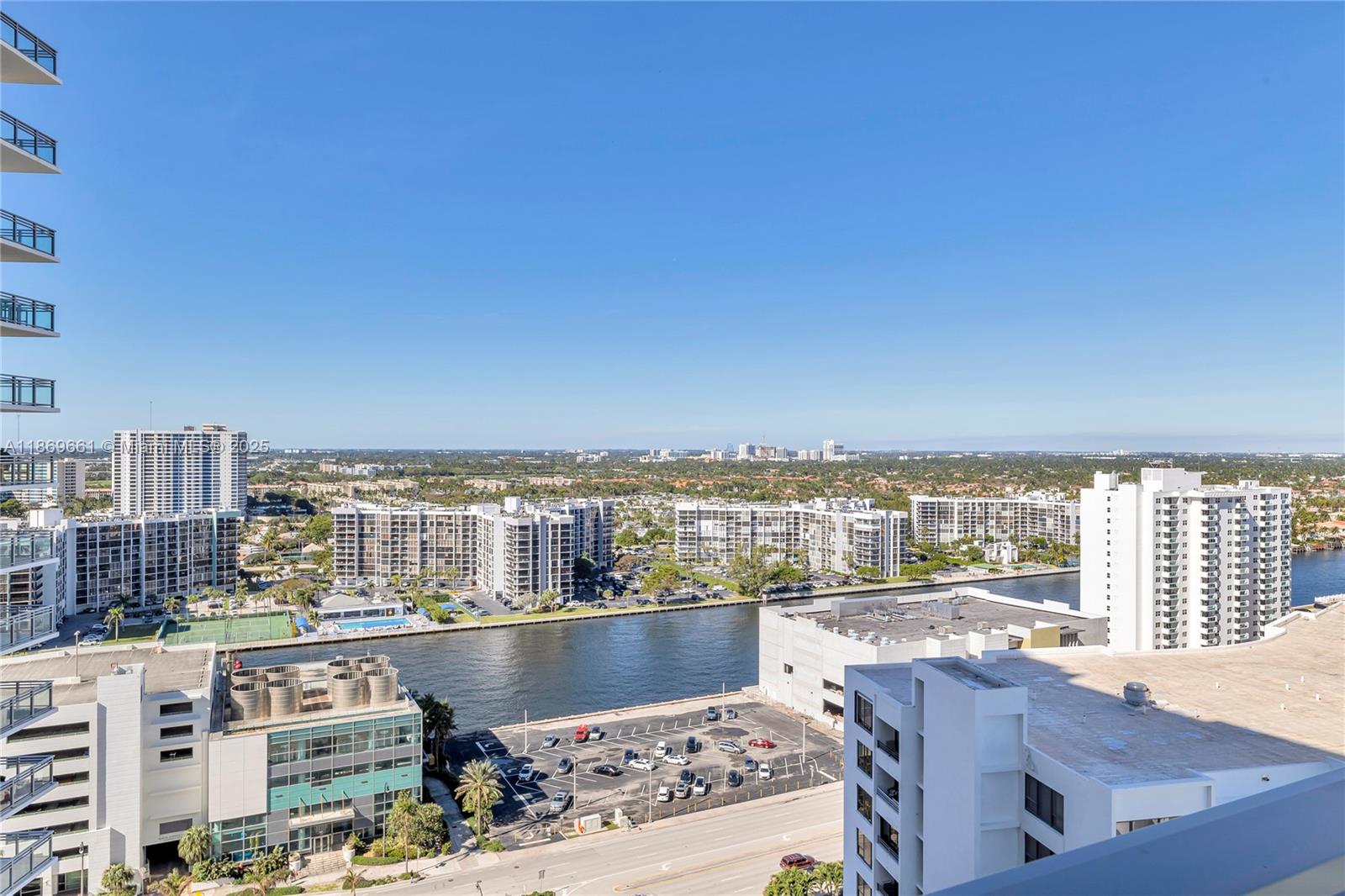 Photo of 3535 OCEAN DR  #2002, Hollywood, Florida, 33019 - 