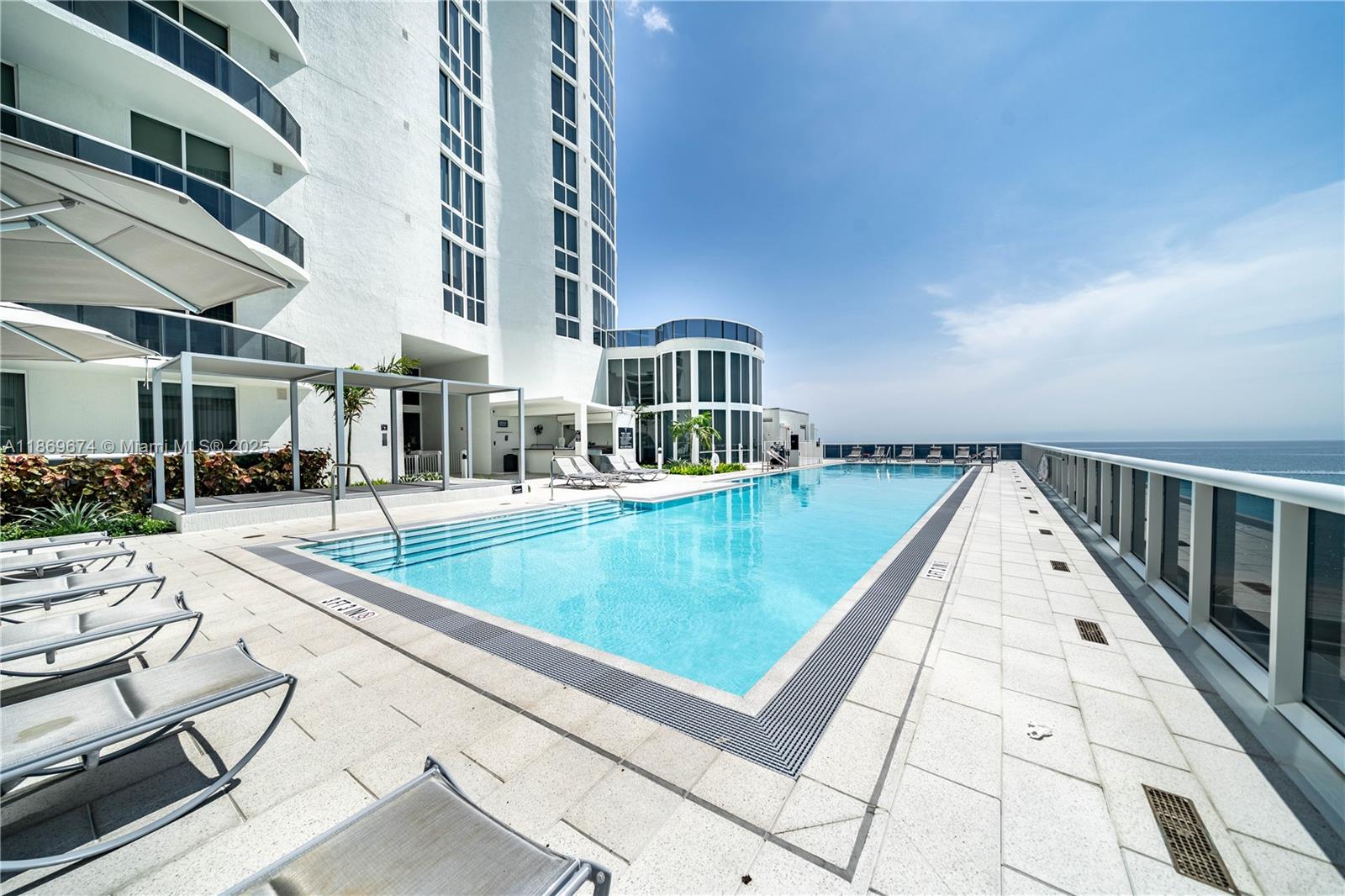 4305 2 / 2 1435 sq. ft. $ 2025-08-31 0 Photo