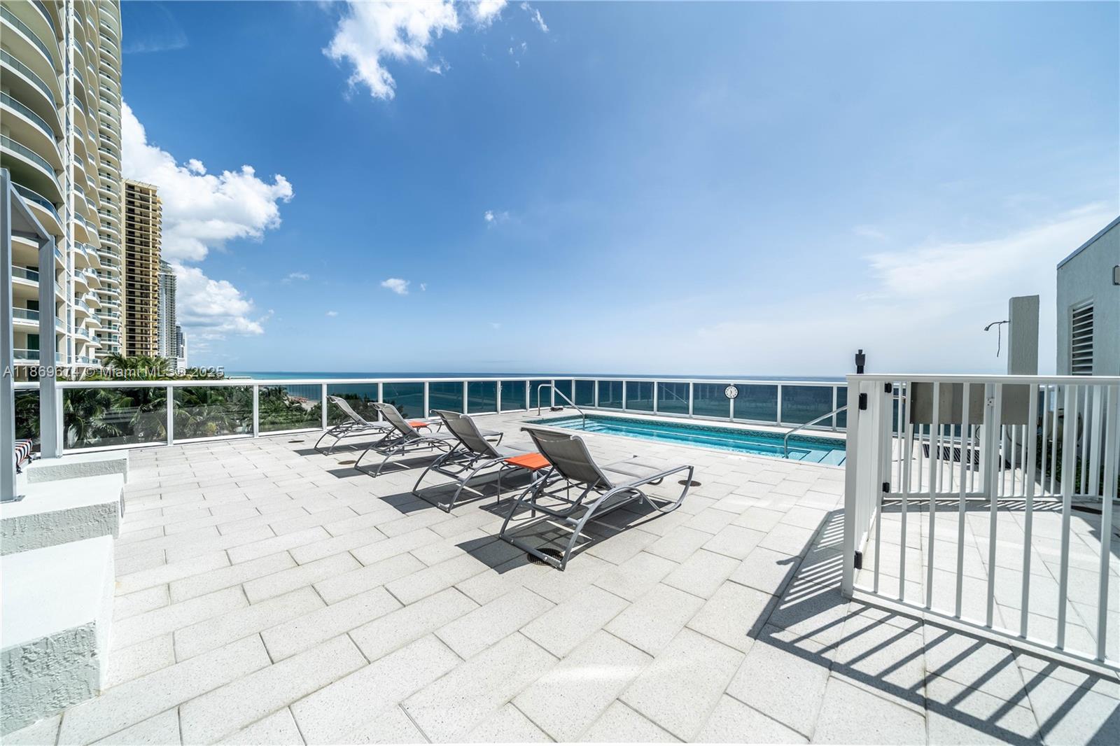4305 2 / 2 1435 sq. ft. $ 2025-08-31 0 Photo