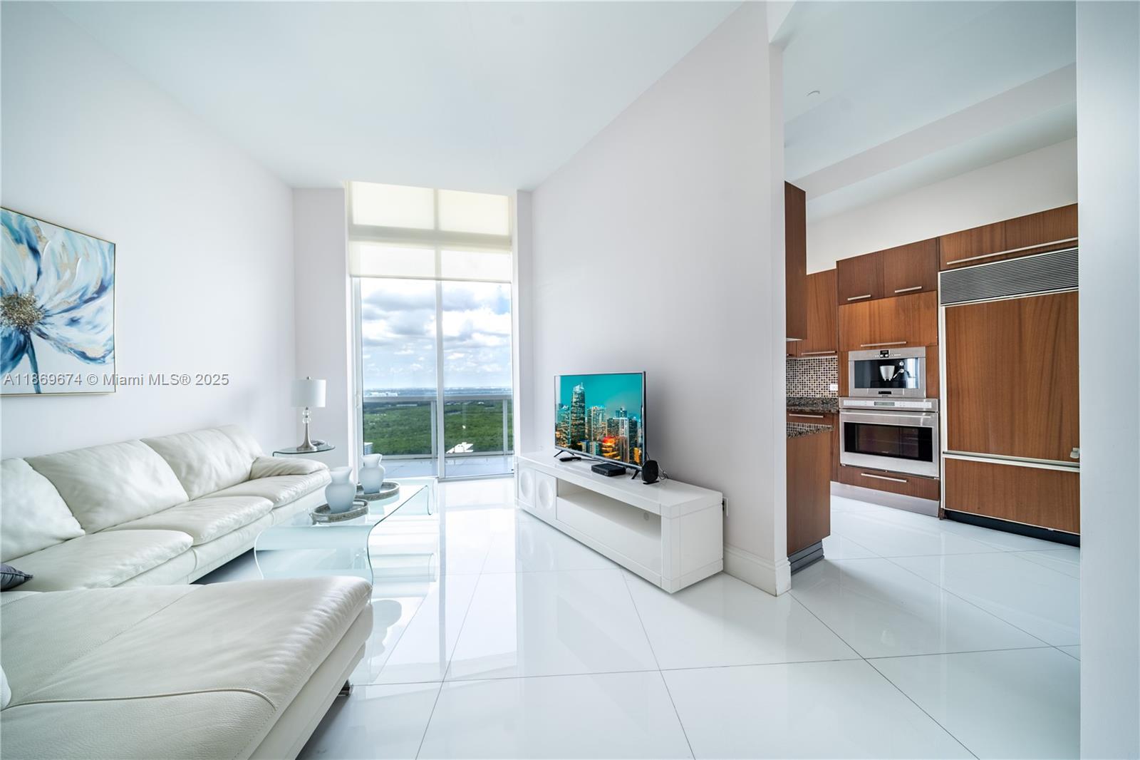 4305 2 / 2 1435 sq. ft. $ 2025-08-31 0 Photo