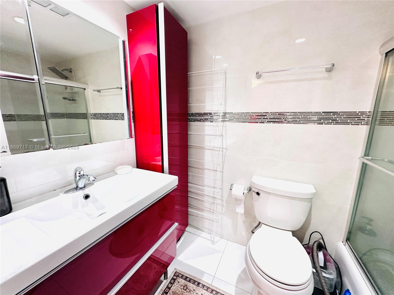 See details 216 2 / 2 1544 sq. ft. $ 2025-08-31 0 Photo