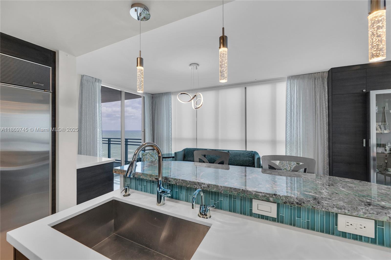 Photo of 3535 Ocean Dr  #1405, Hollywood, Florida, 33019 - 