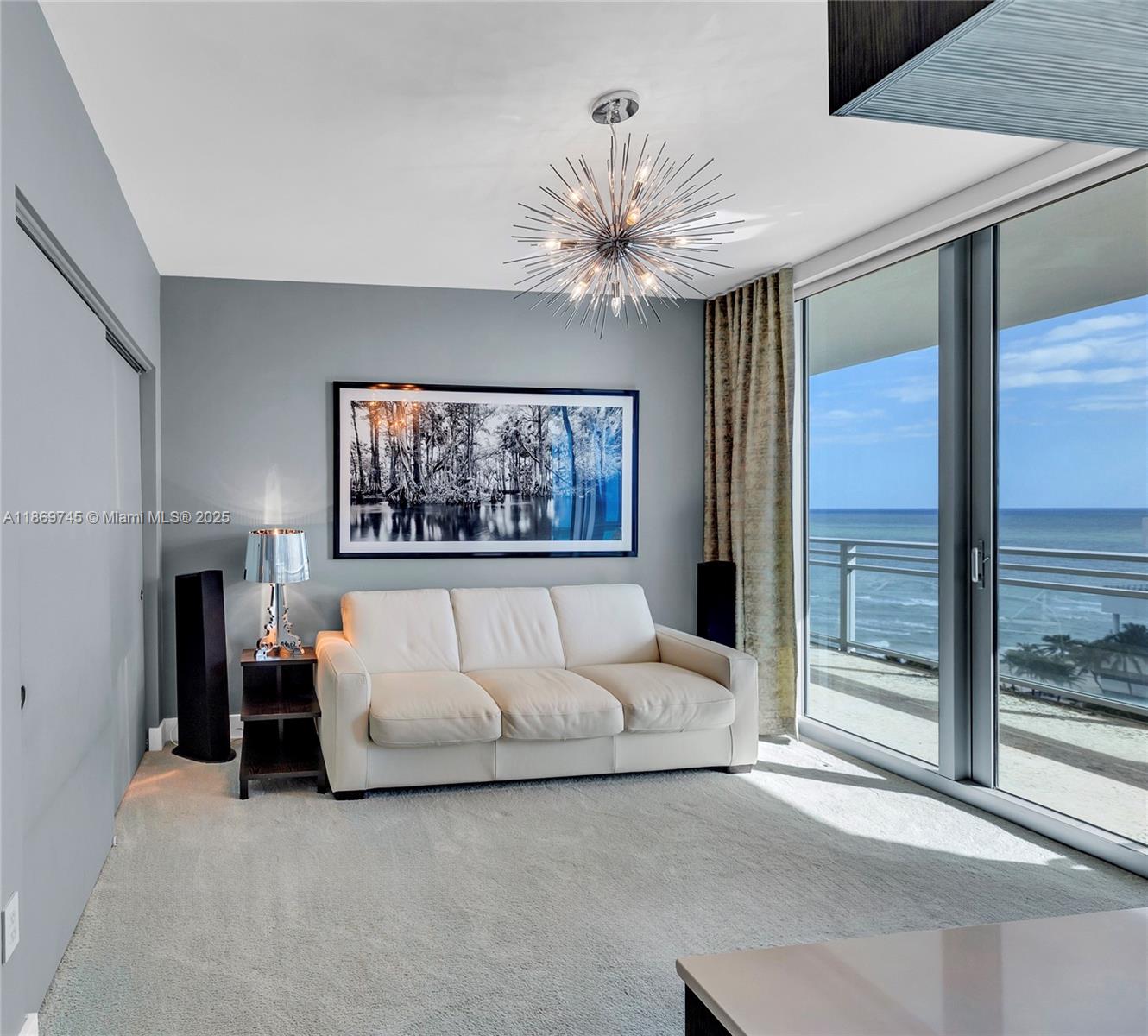 Photo of 3535 Ocean Dr  #1405, Hollywood, Florida, 33019 - GUEST BEDROOM