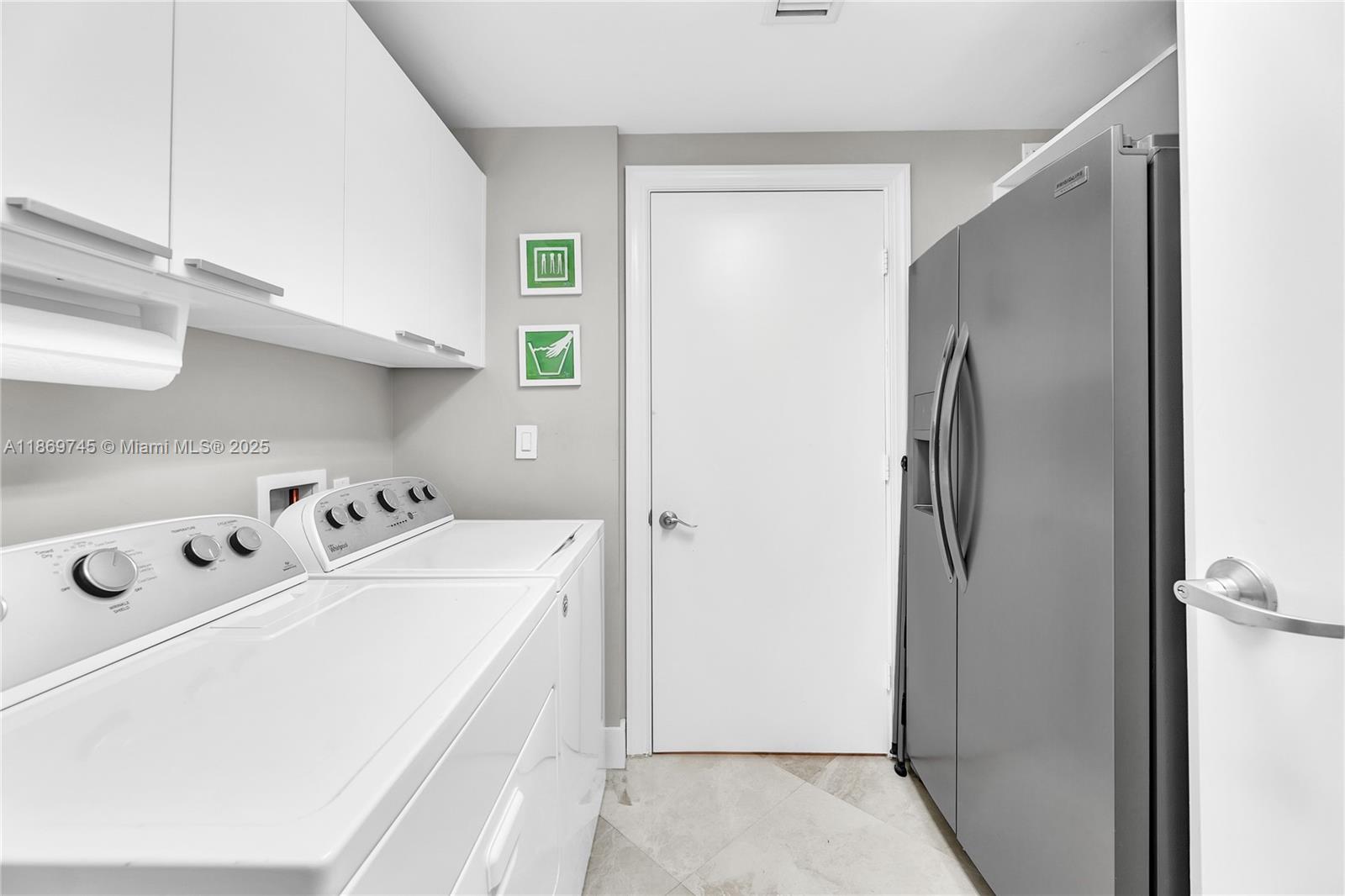Photo of 3535 Ocean Dr  #1405, Hollywood, Florida, 33019 - 