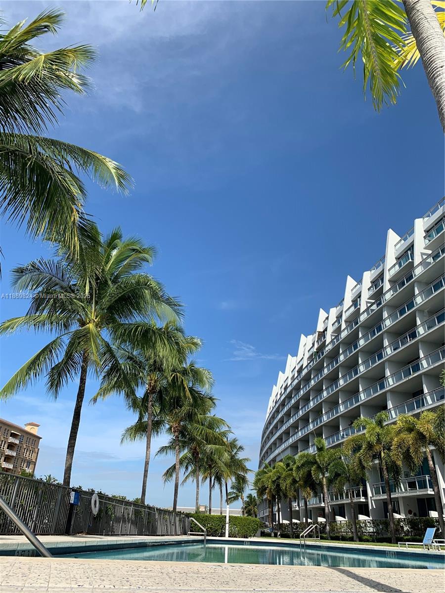 Photo of 2950 188th St  #543, Aventura, Florida, 33180 - 