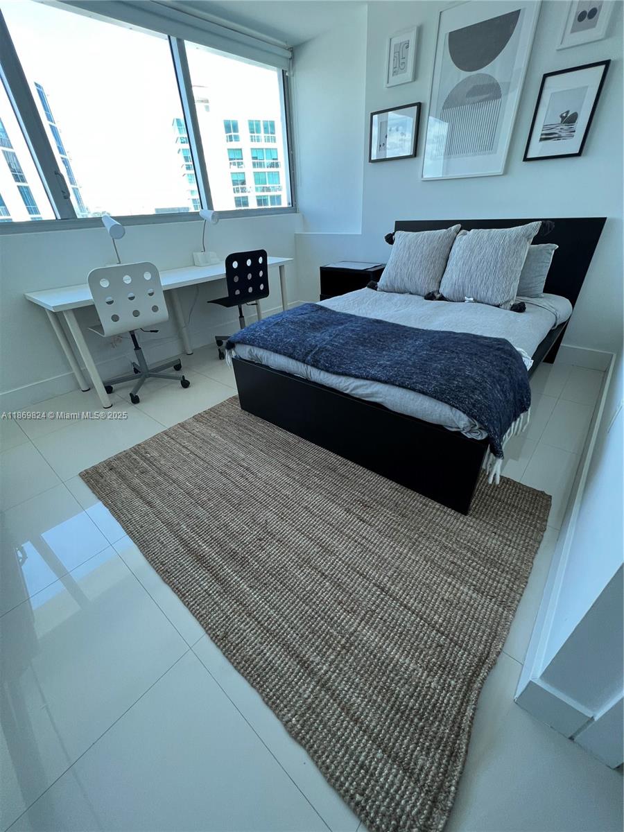Photo of 2950 188th St  #543, Aventura, Florida, 33180 - 