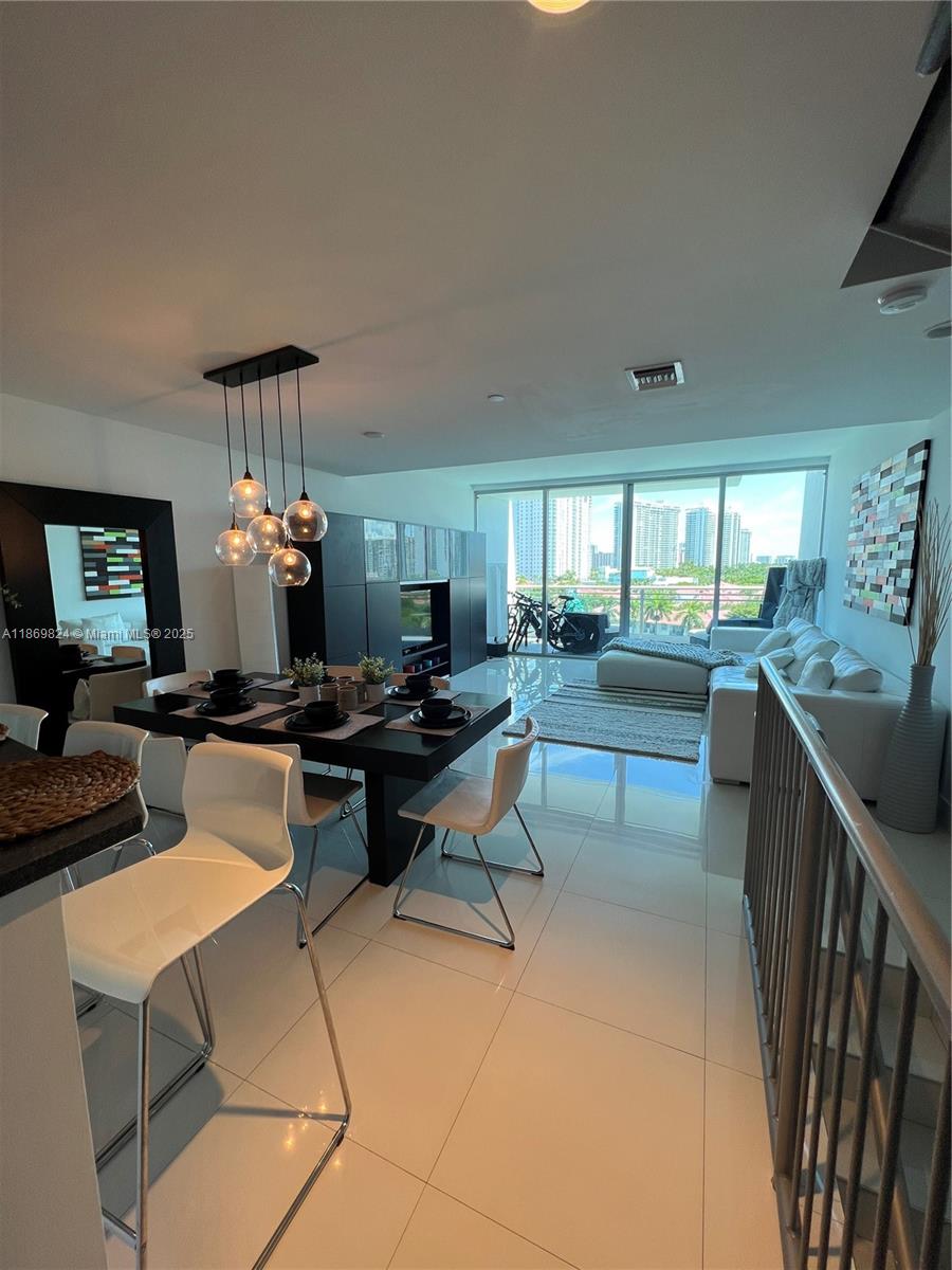 Photo of 2950 188th St  #543, Aventura, Florida, 33180 - 