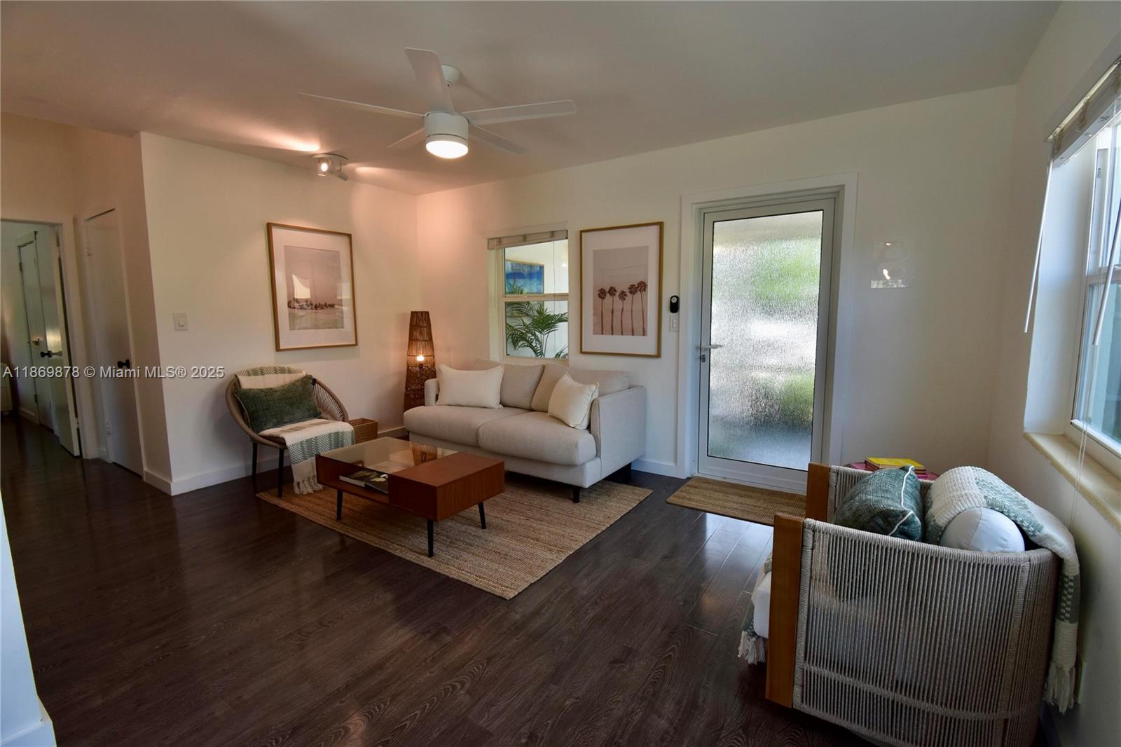 See details / 1244 sq. ft. $ 2025-09-01 0 Photo