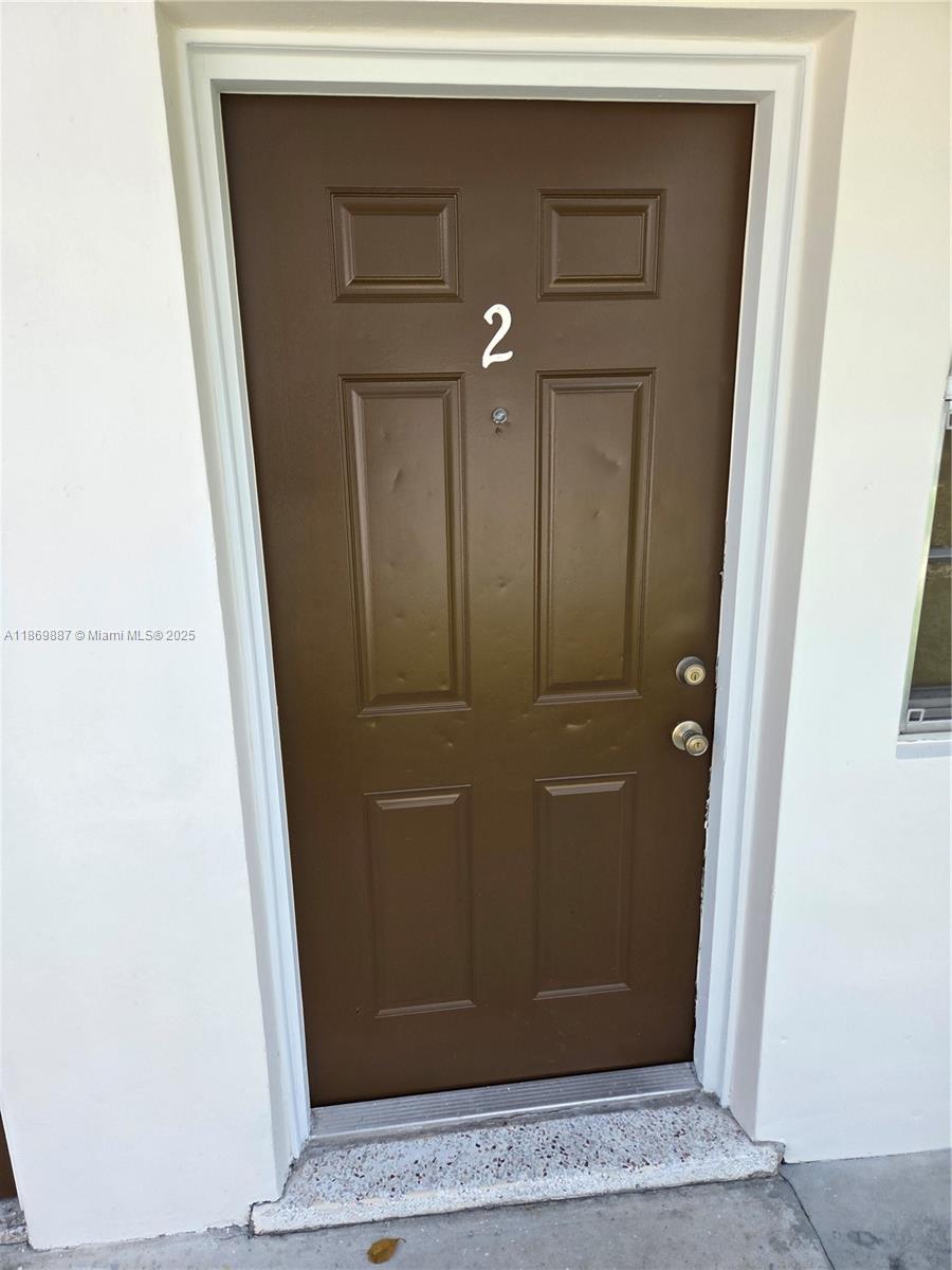 See details / 3000 sq. ft. $ 2025-09-01 0 Photo