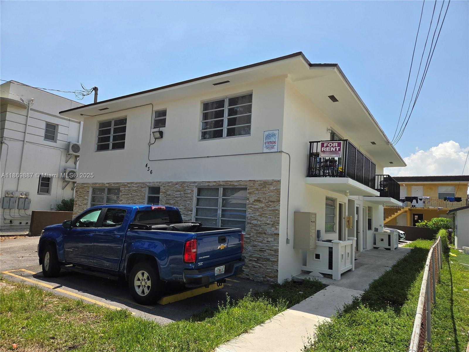 See details / 3000 sq. ft. $ 2025-09-01 0 Photo