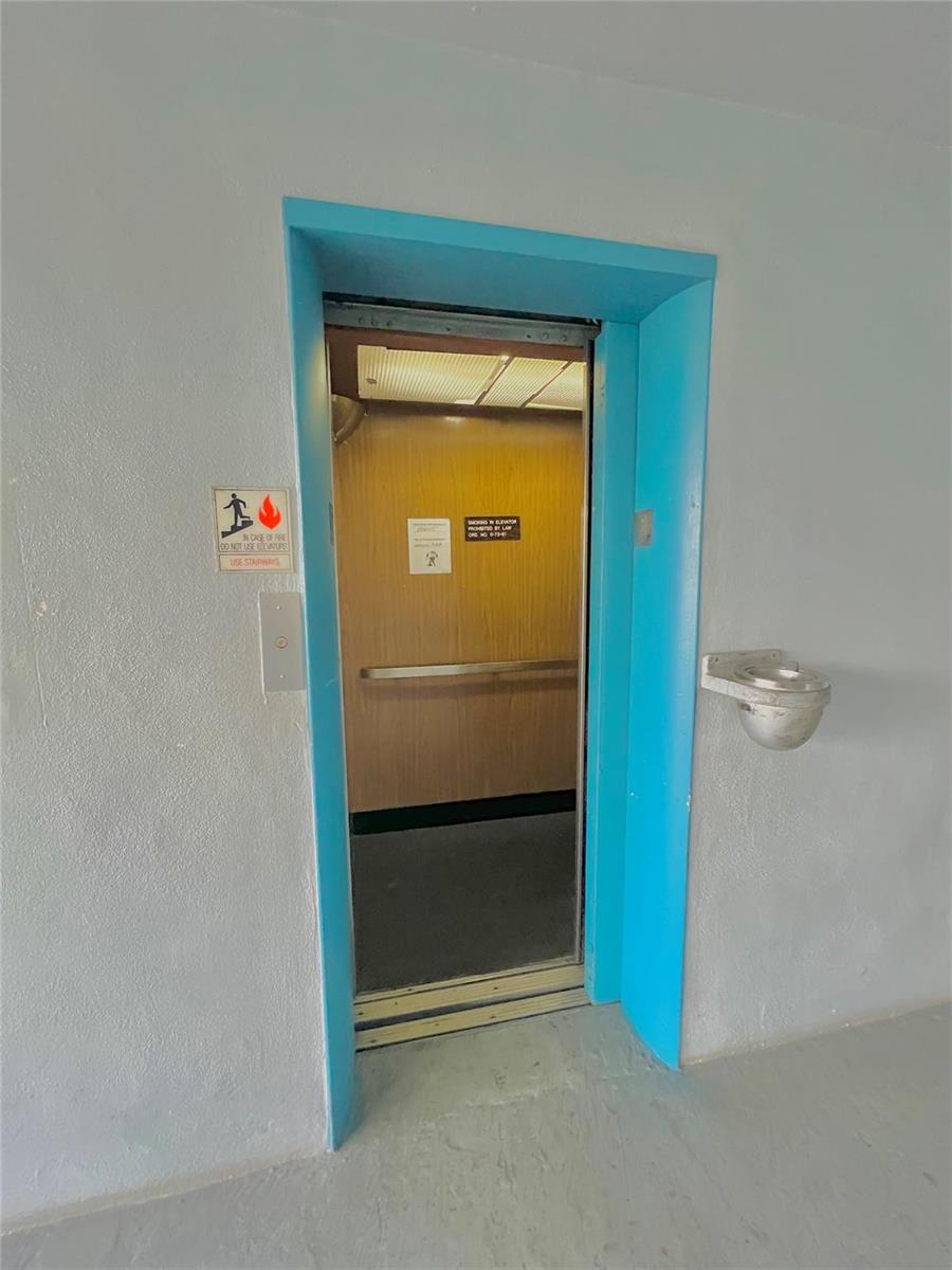 306 1 / 1 690 sq. ft. $ 2026-06-15 0 foto