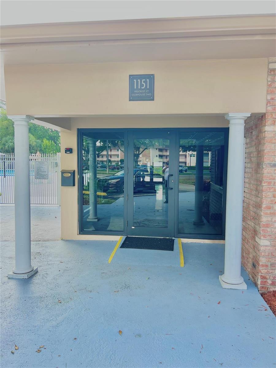 306 1 / 1 690 sq. ft. $ 2026-06-15 0 foto