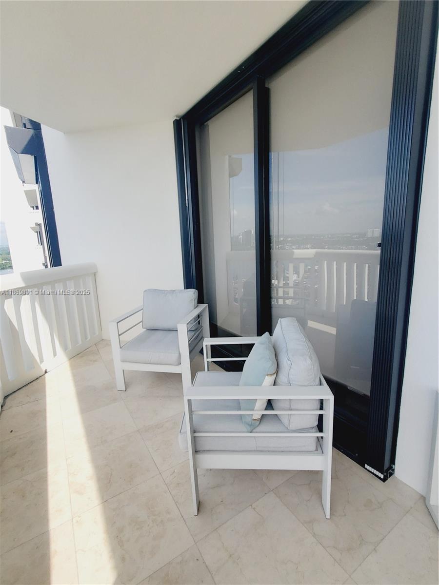2703 2 / 2 1560 sq. ft. $ 2025-09-01 0 Photo