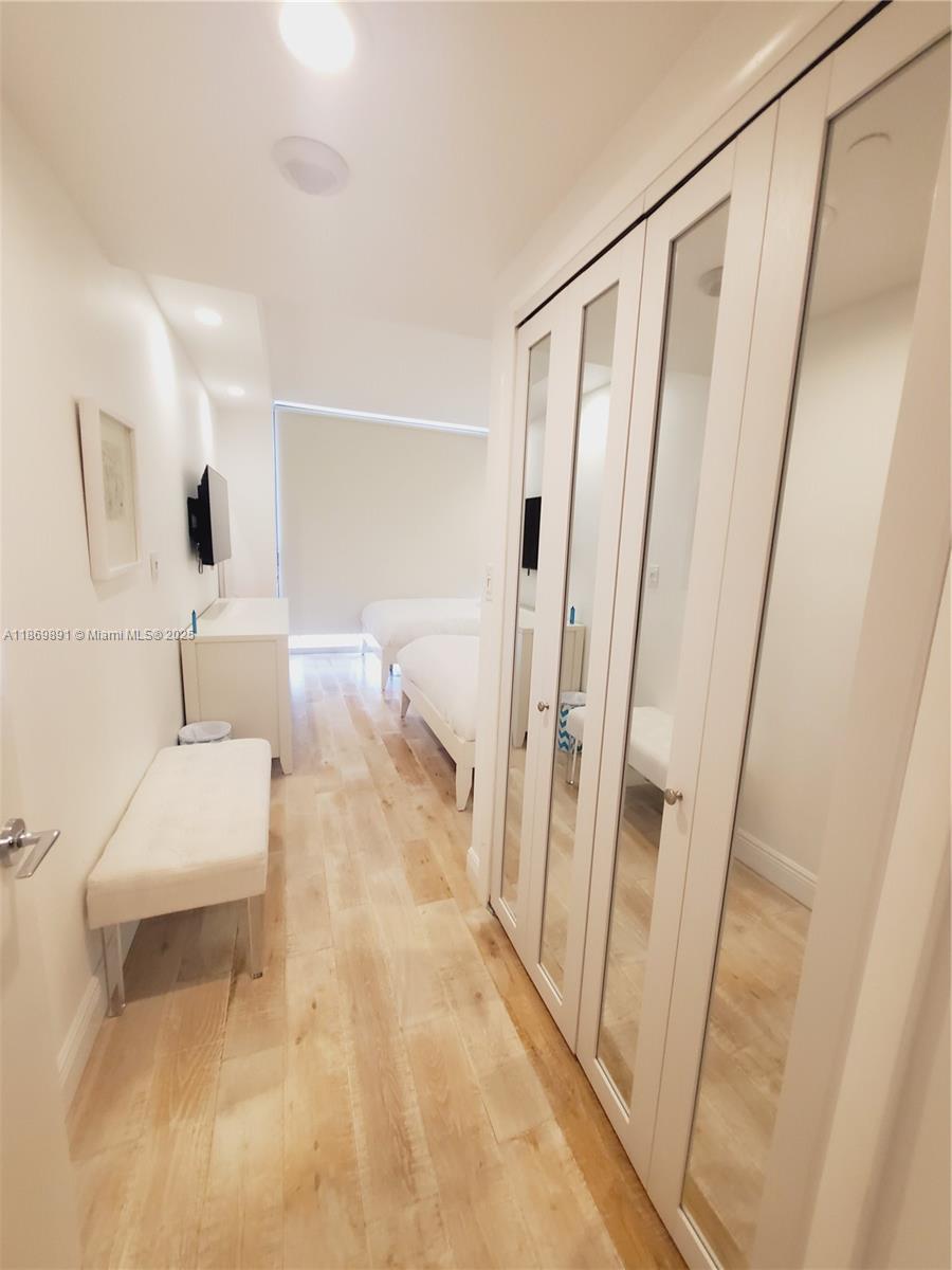2703 2 / 2 1560 sq. ft. $ 2025-09-01 0 Photo