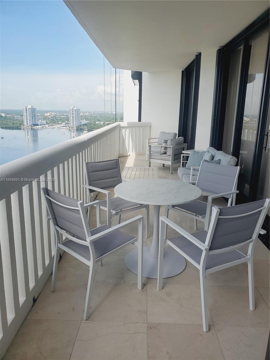2703 2 / 2 1560 sq. ft. $ 2025-09-01 0 Photo