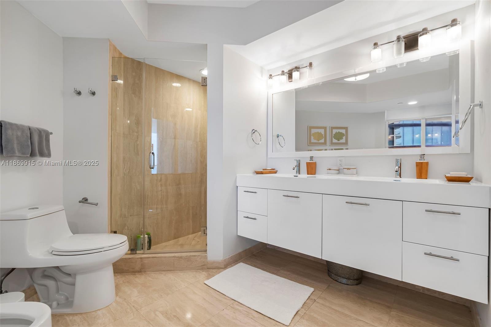 Photo of 18671 Collins Ave  #1603, Sunny Isles Beach, Florida, 33160 - MASTER BATHROOM