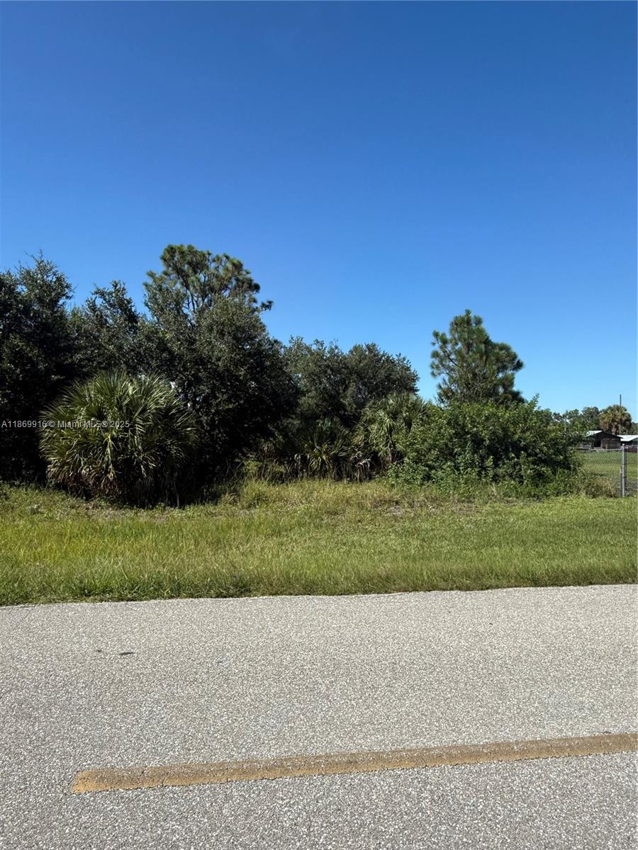 See details / sq. ft. $ 2025-09-01 0 Photo