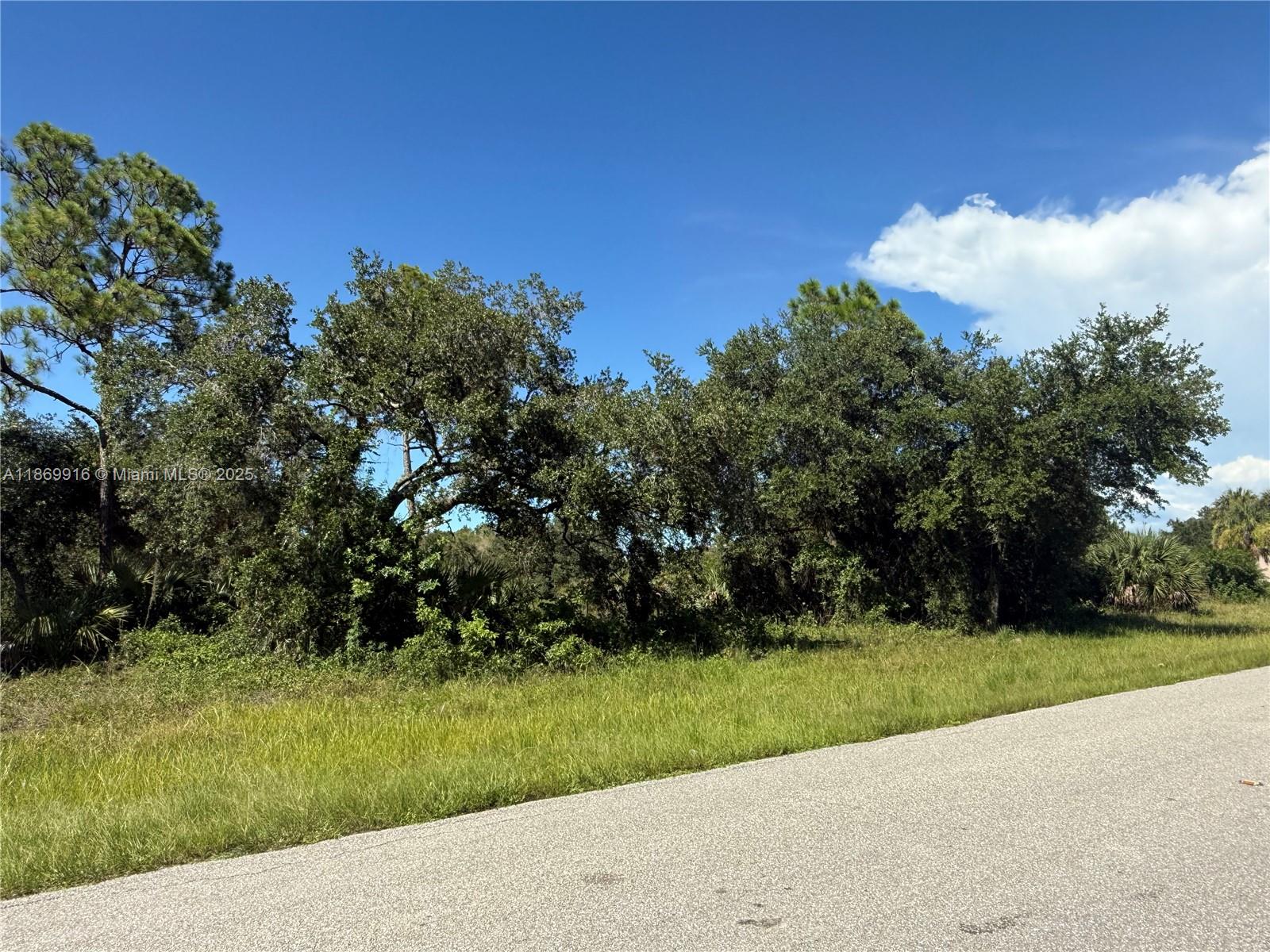 See details / sq. ft. $ 2025-09-01 0 Photo