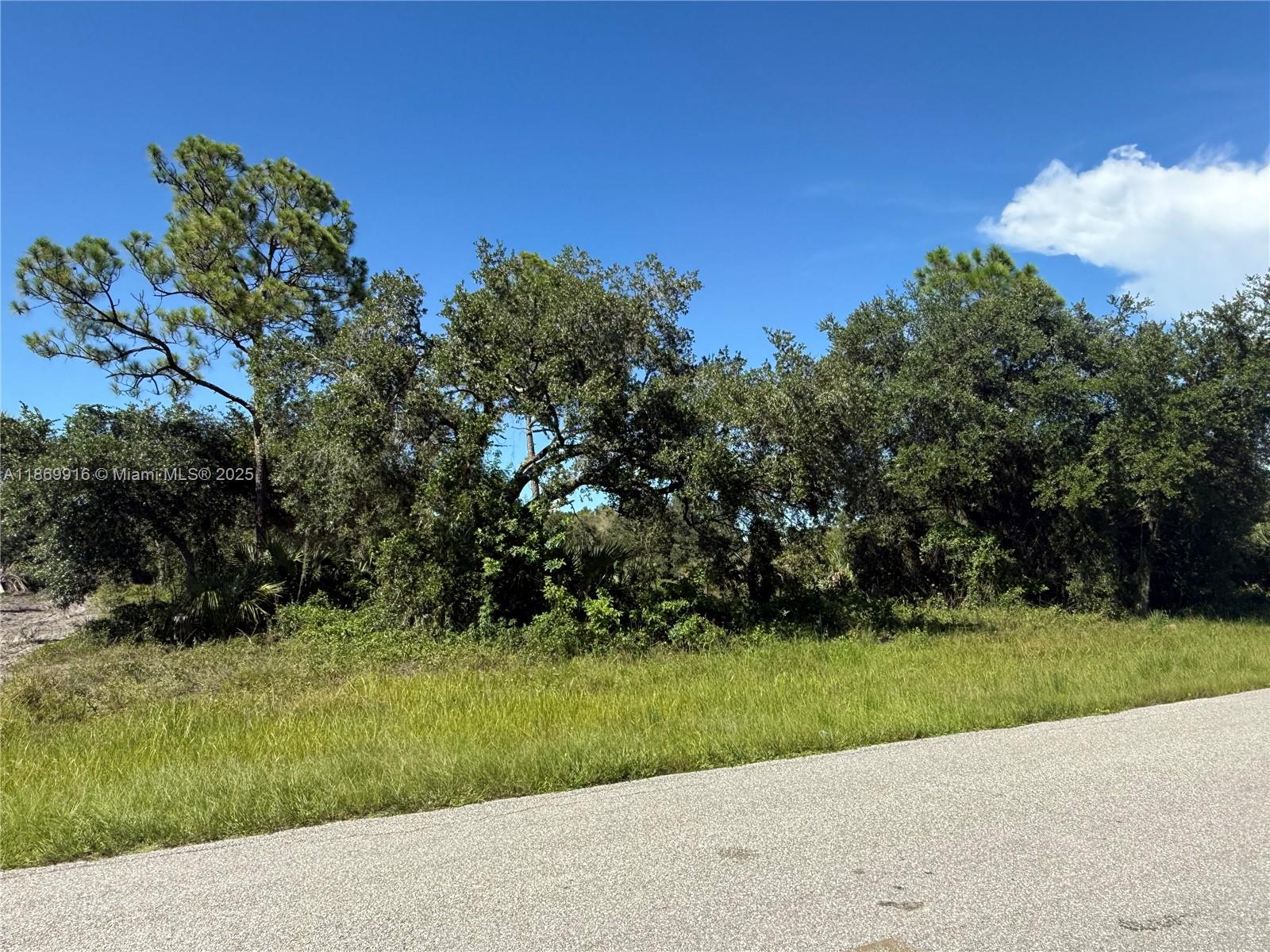 See details / sq. ft. $ 2025-09-01 0 Photo