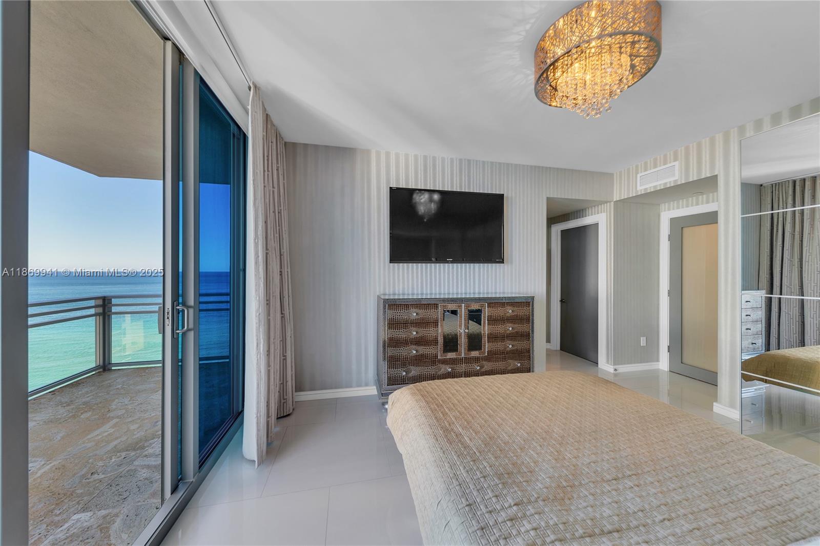 Photo of 3535 Ocean Dr  #1602, Hollywood, Florida, 33019 - 3RD BEDROOM