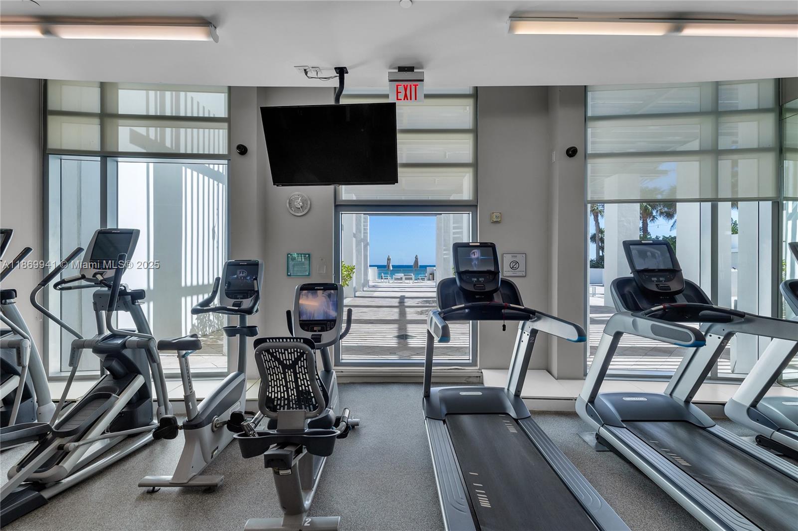 Photo of 3535 Ocean Dr  #1602, Hollywood, Florida, 33019 - 