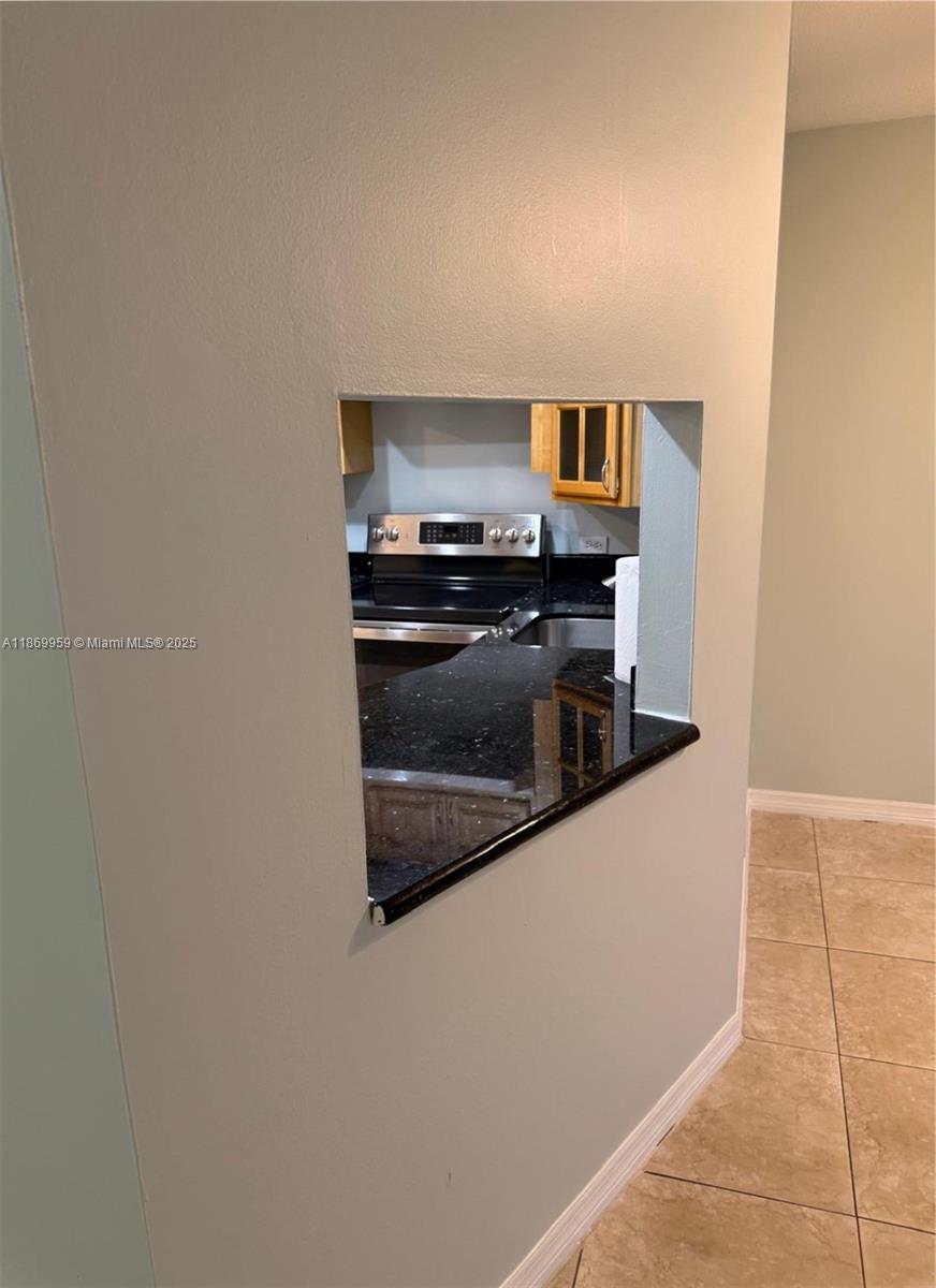 208-3 1 / 1 909 sq. ft. $ 2025-09-01 0 Photo