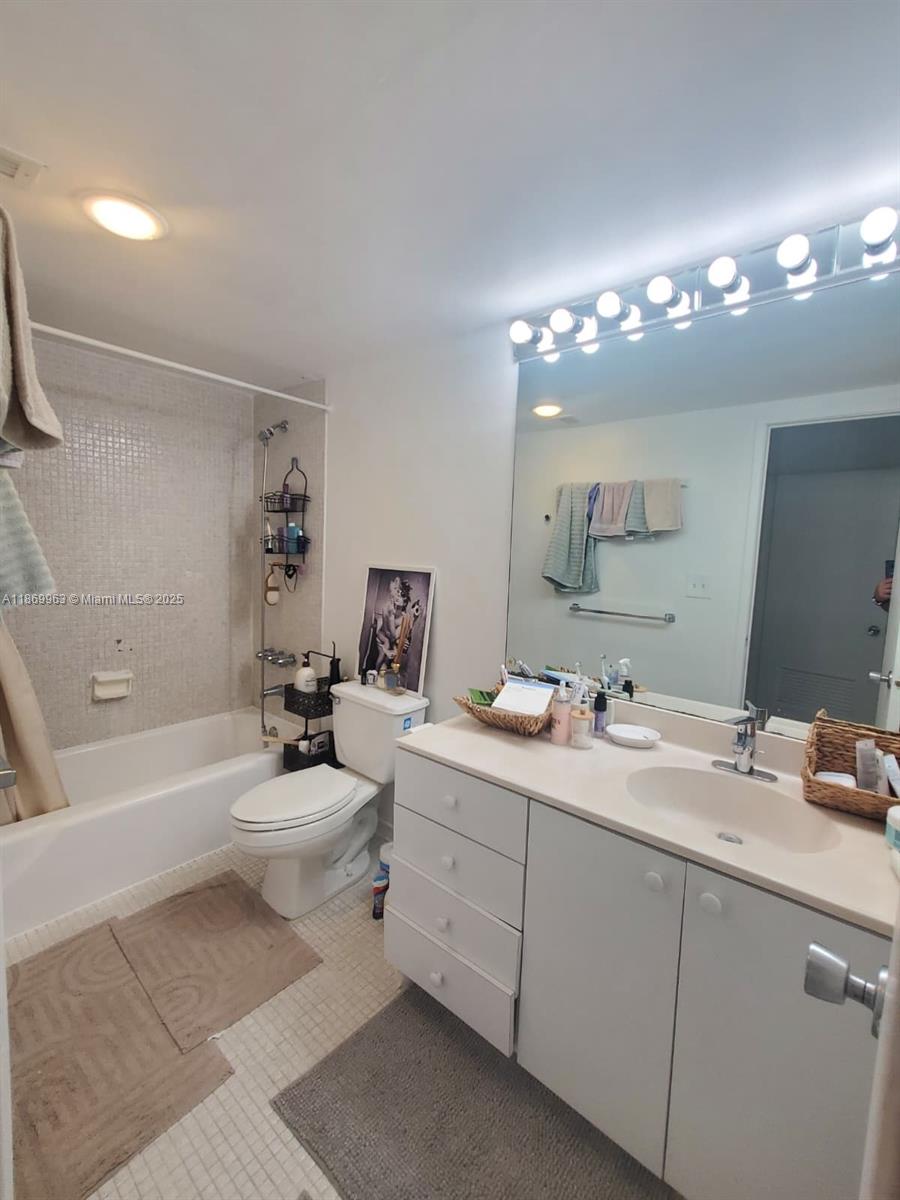 Photo of 19380 Collins Ave  #708, Sunny Isles Beach, Florida, 33160 - 