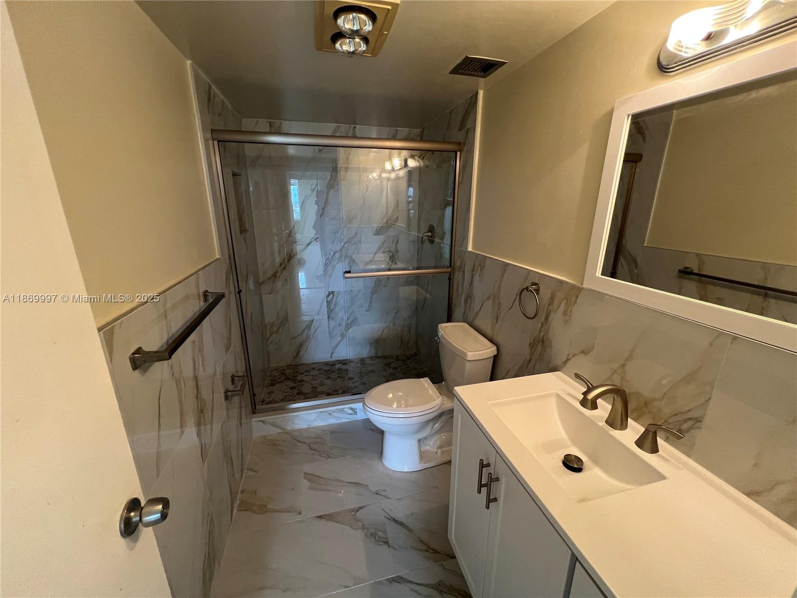 804 2 / 2 1100 sq. ft. $ 2025-09-01 0 Photo