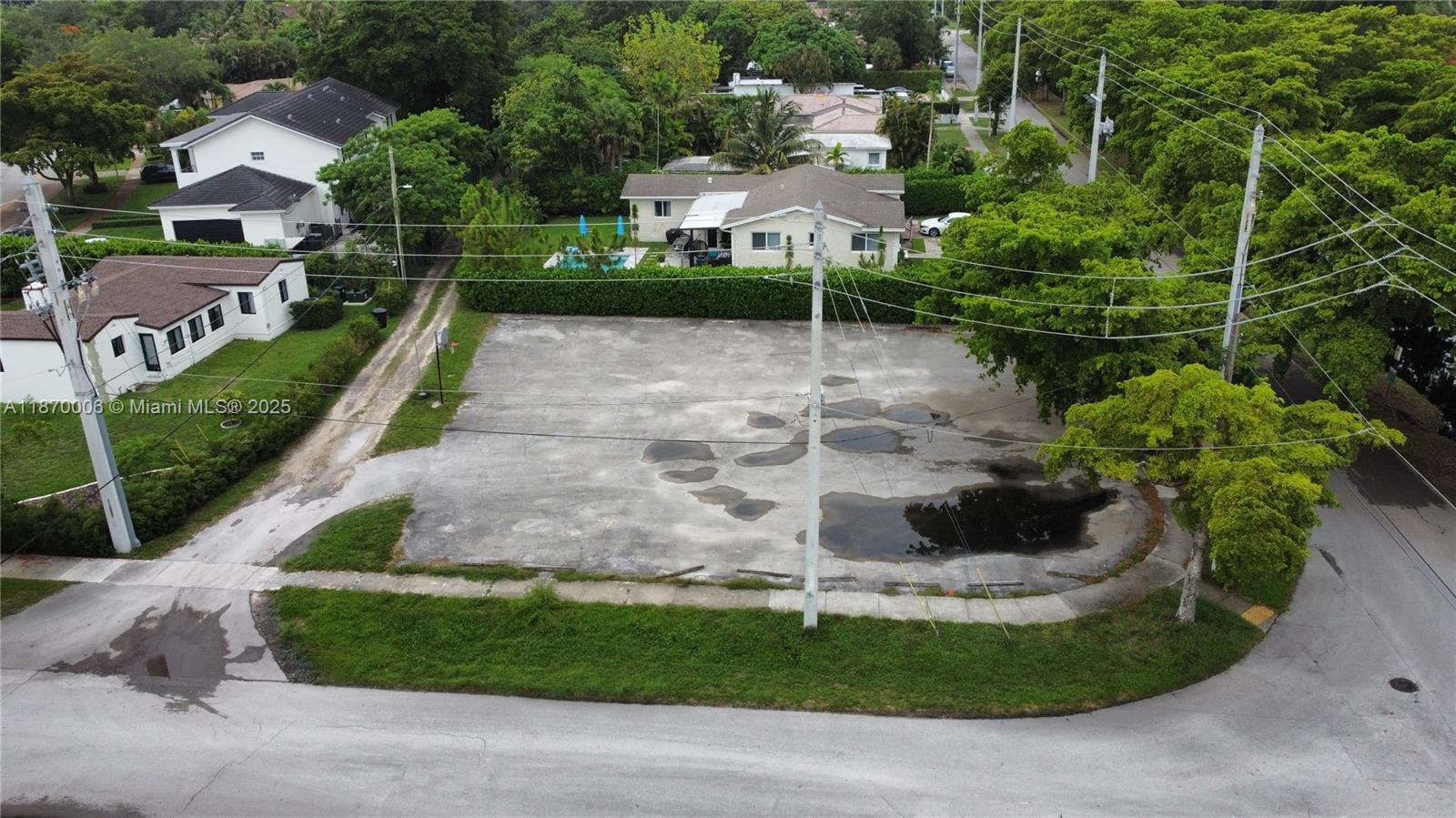 See details / sq. ft. $ 2025-09-01 0 Photo