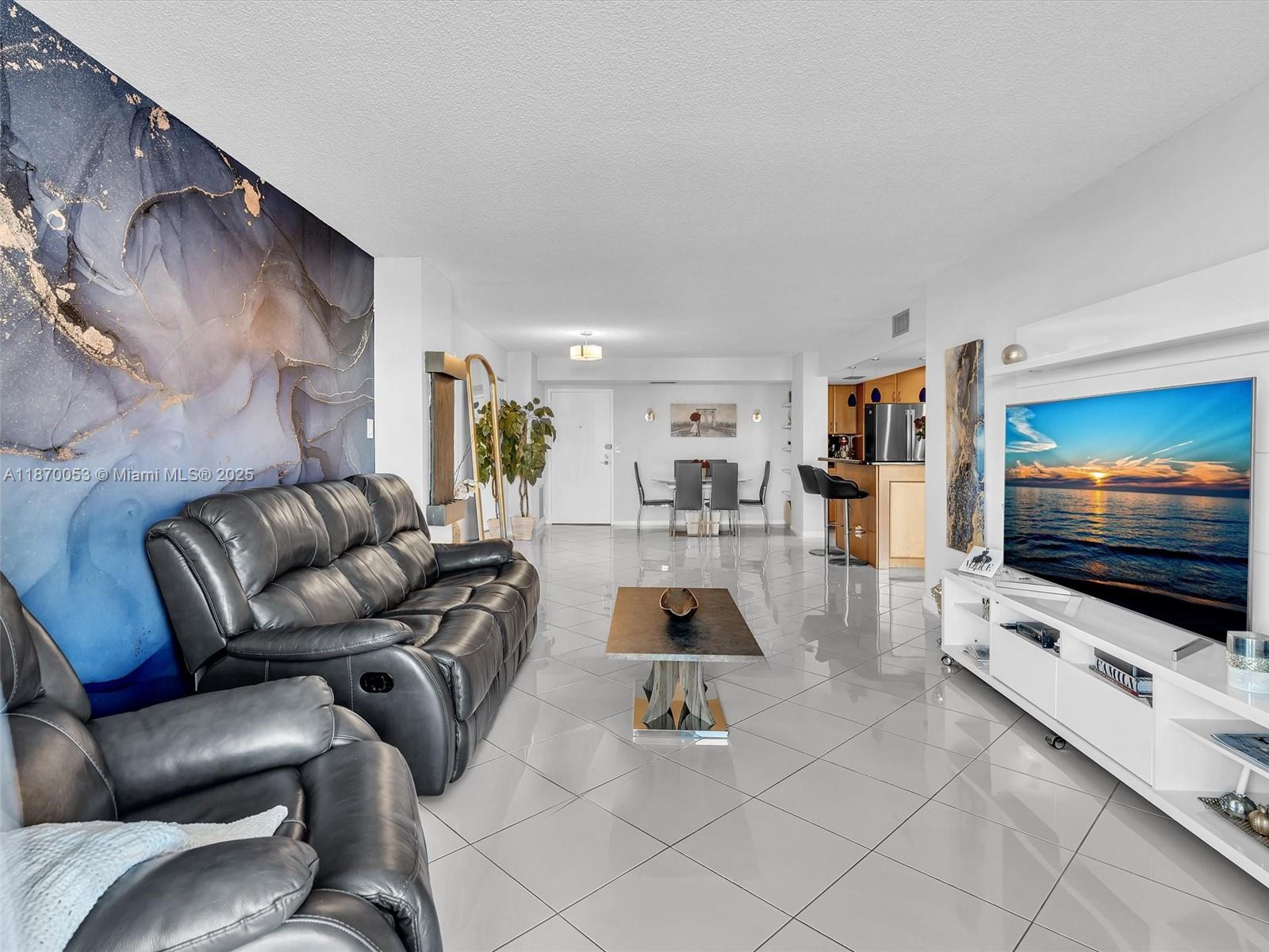 Photo of 1500 Ocean Dr  #3E, Hollywood, Florida, 33019 - 