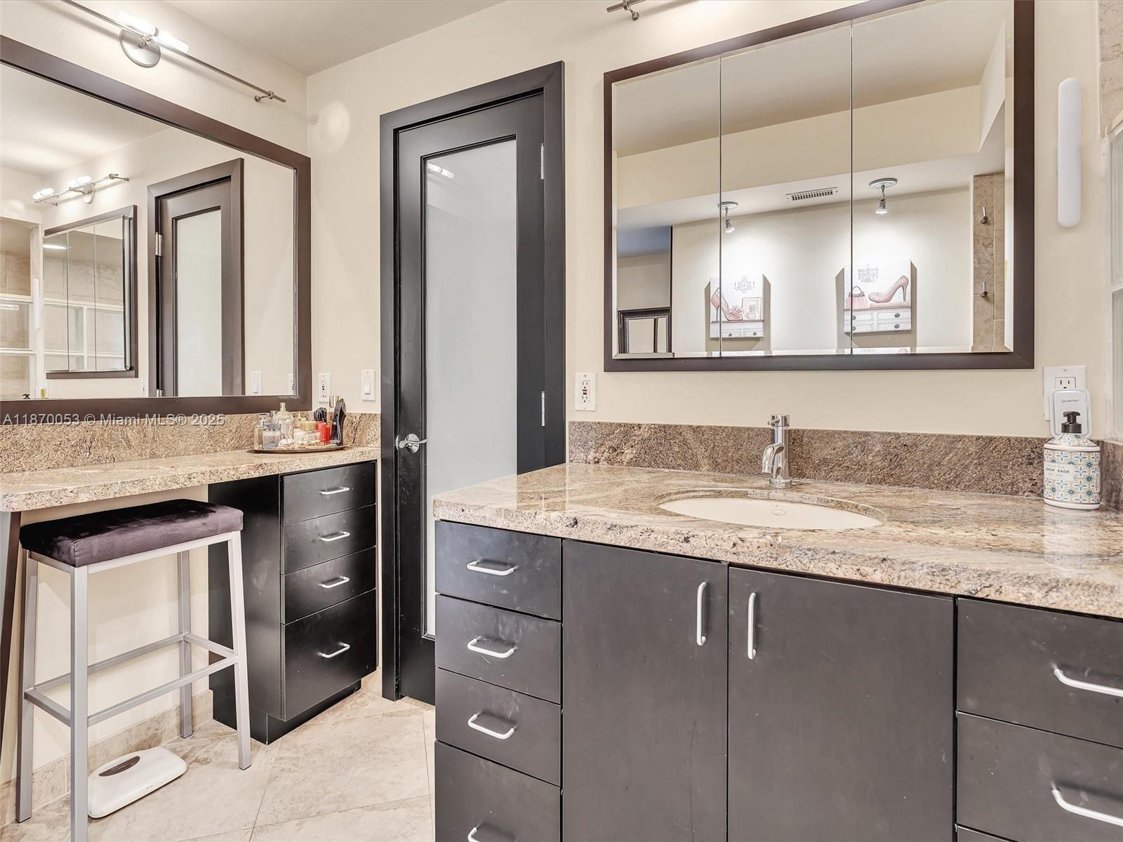 Photo of 1500 Ocean Dr  #3E, Hollywood, Florida, 33019 - 