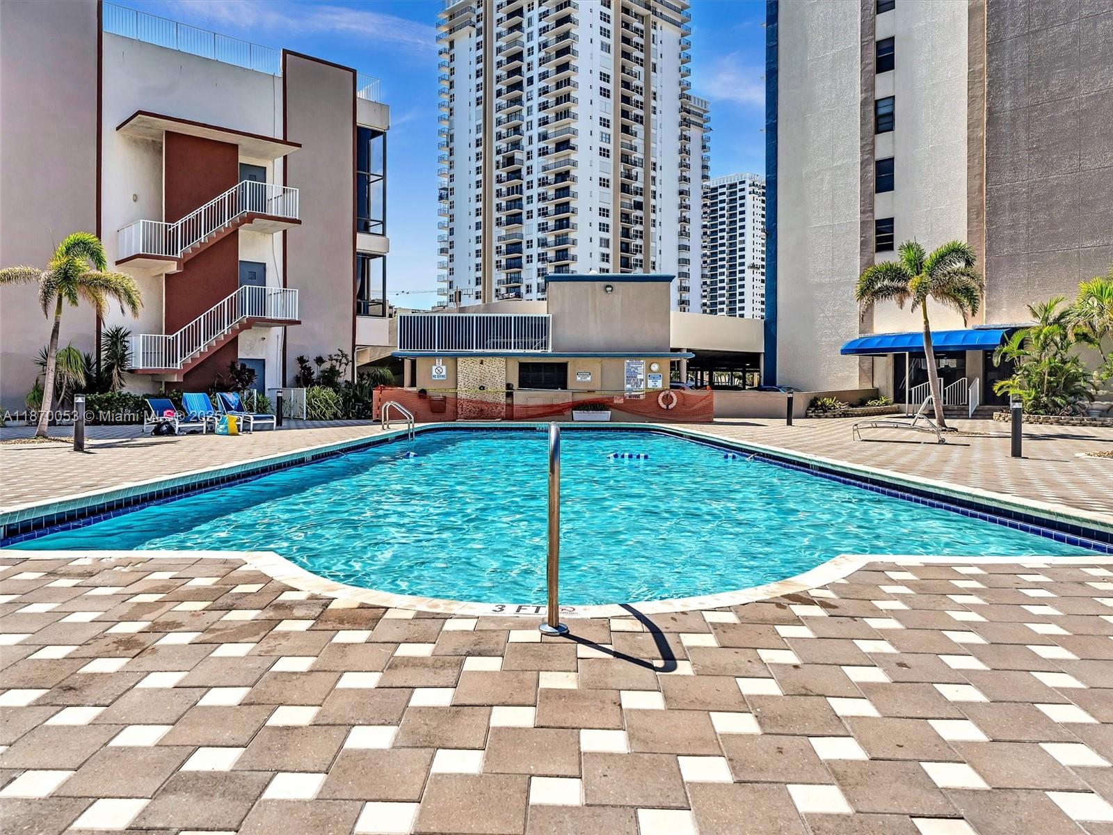 Photo of 1500 Ocean Dr  #3E, Hollywood, Florida, 33019 - 