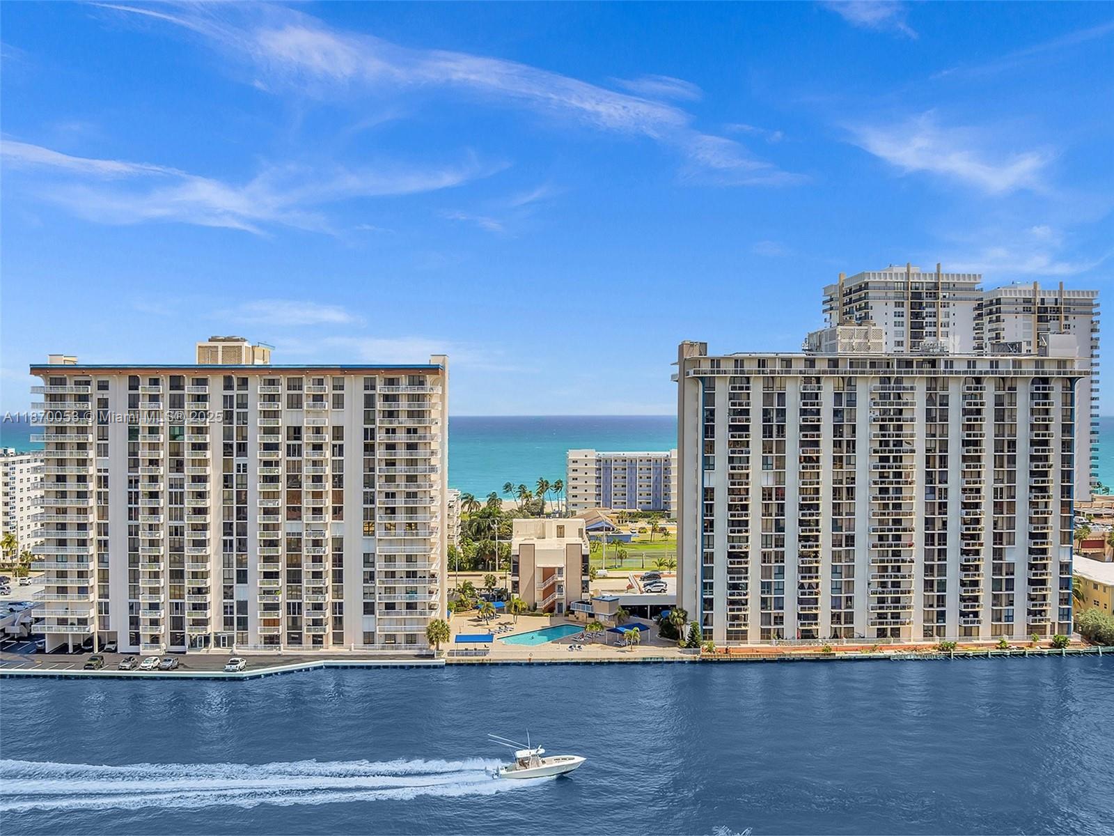 Photo of 1500 Ocean Dr  #3E, Hollywood, Florida, 33019 - 