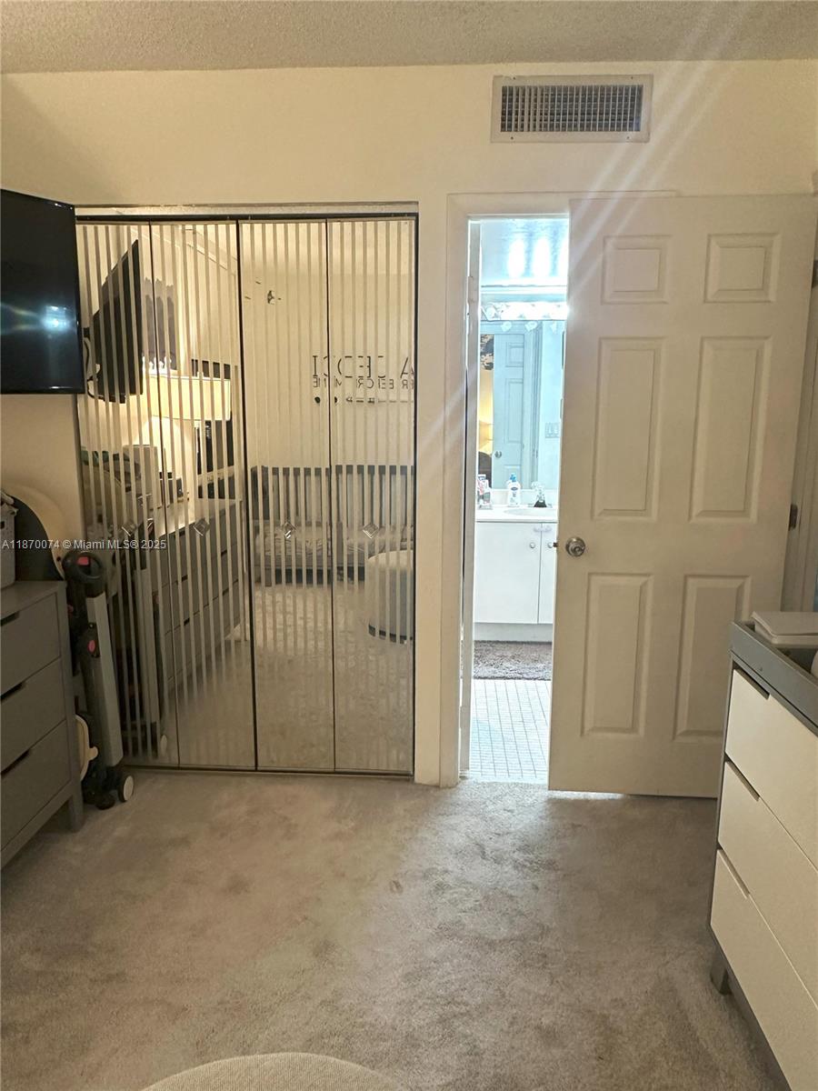 Photo of 20335 Country Club Dr  #2502, Aventura, Florida, 33180 - 