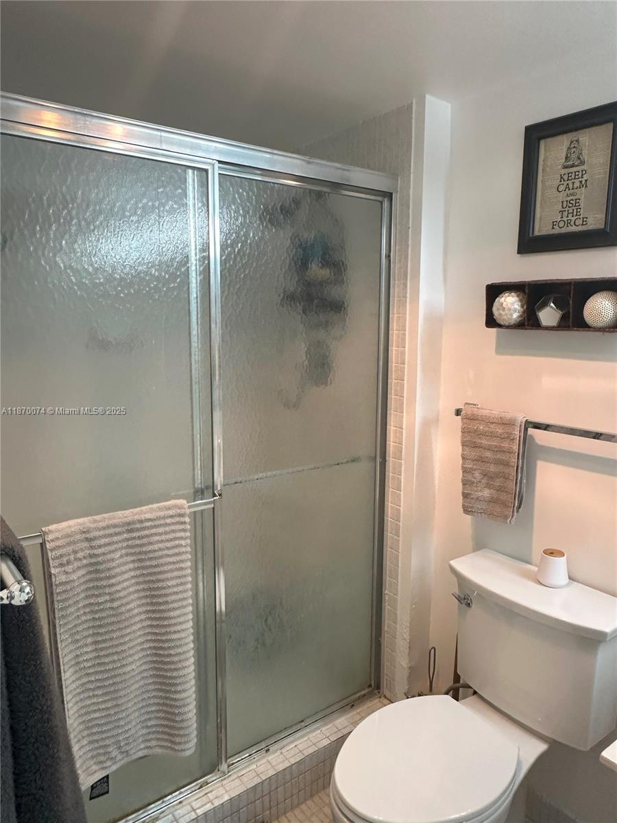 Photo of 20335 Country Club Dr  #2502, Aventura, Florida, 33180 - 