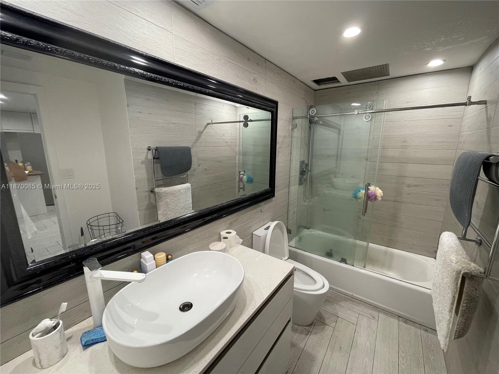 Photo of 19390 Collins Ave  #416, Sunny Isles Beach, Florida, 33160 - 