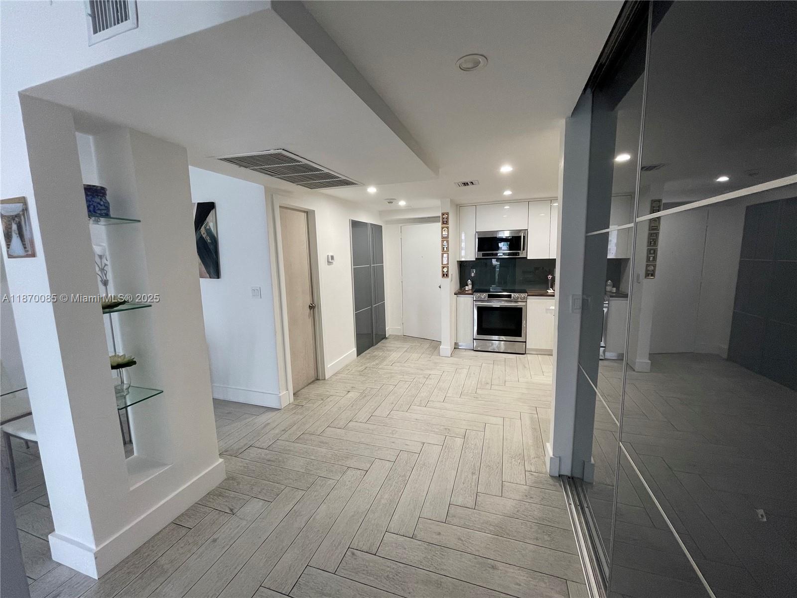 Photo of 19390 Collins Ave #416, Sunny Isles Beach, Florida, 33160 -