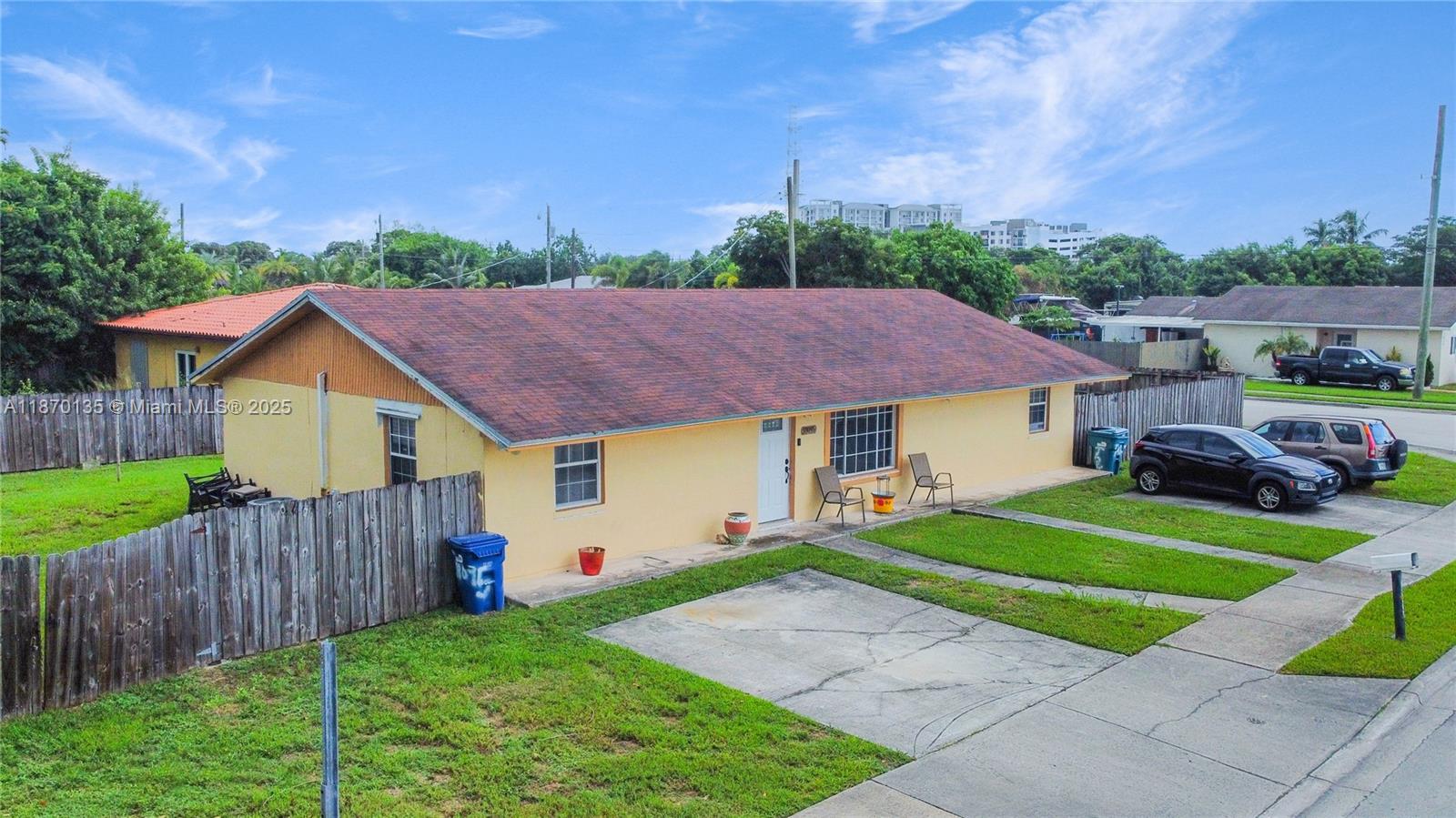 See details / sq. ft. $ 2025-09-01 0 Photo