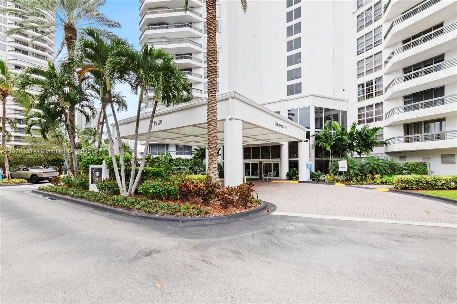 Photo of 19101 36th Ct  #2501, Aventura, Florida, 33180 - 