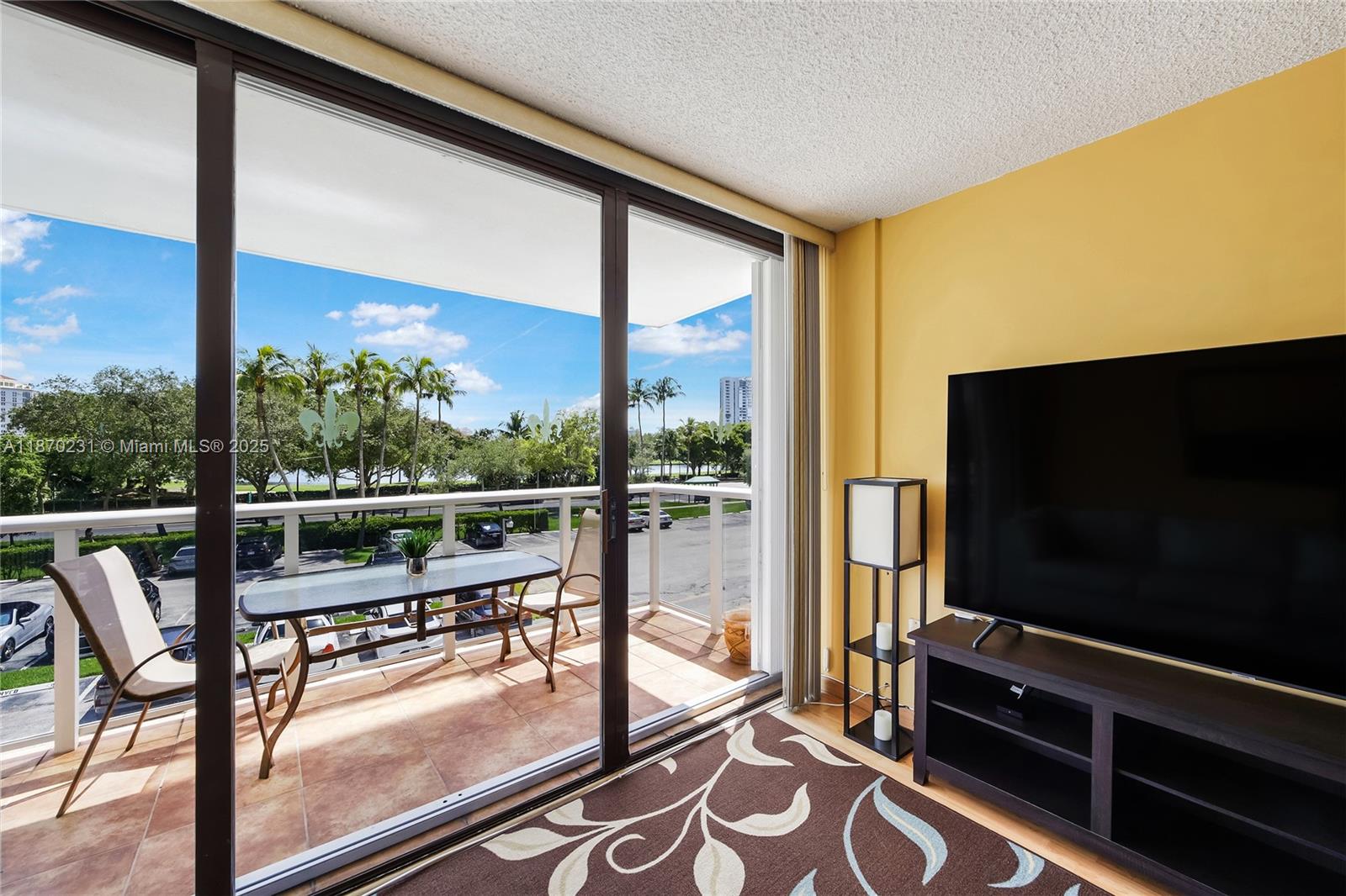 Photo of 3675 Country Club Dr  #204, Aventura, Florida, 33180 - 
