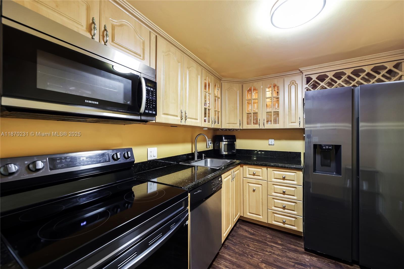 Photo of 3675 Country Club Dr  #204, Aventura, Florida, 33180 - 