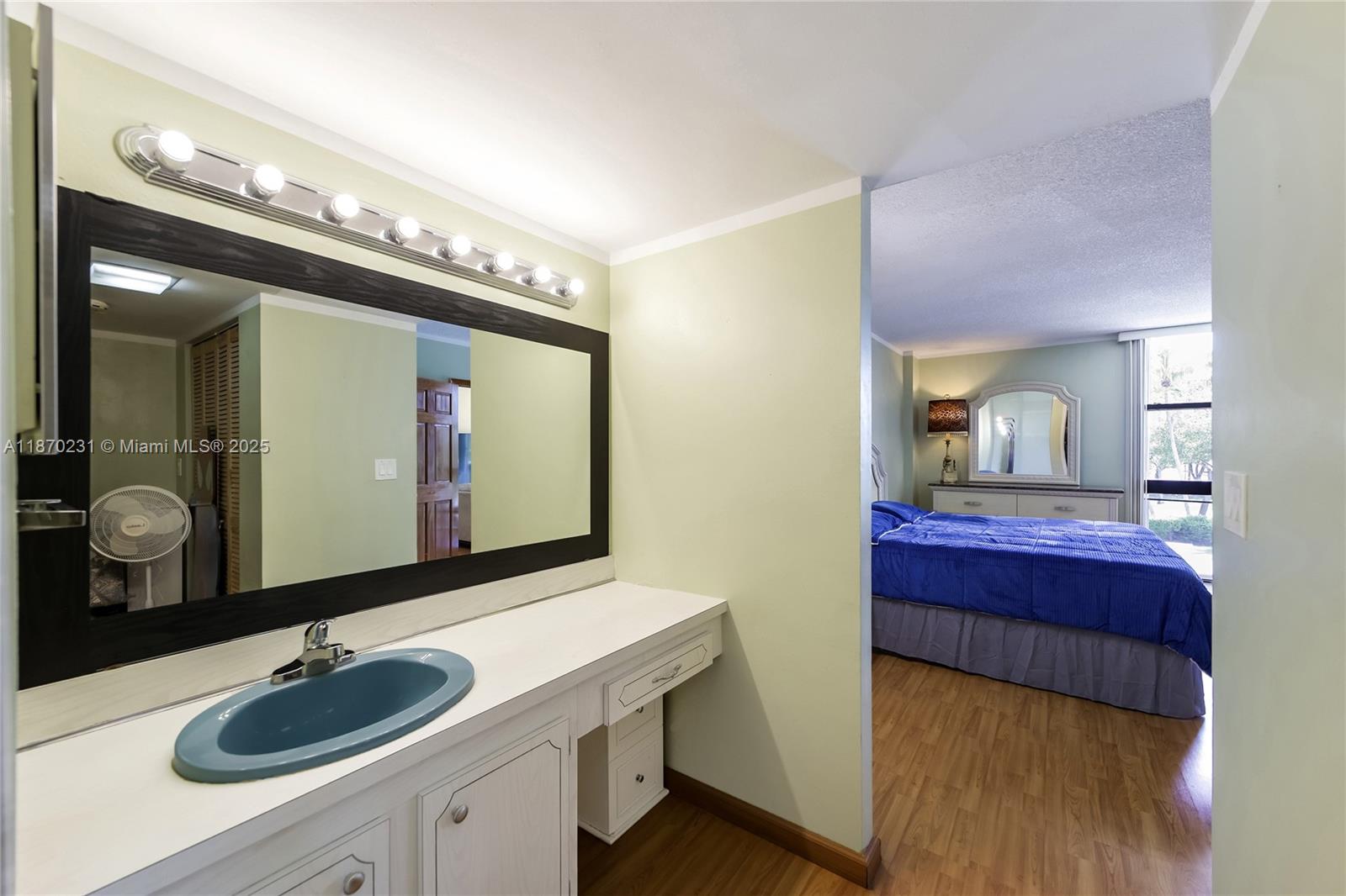 Photo of 3675 Country Club Dr  #204, Aventura, Florida, 33180 - 